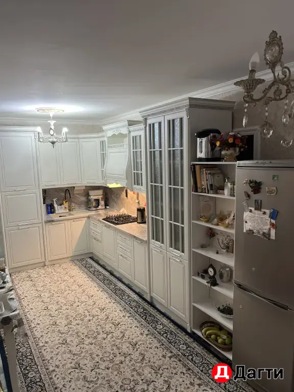 продаю дом , уютные светлые комнаты без сырости,