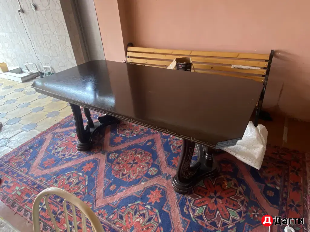 Столы и Стулья