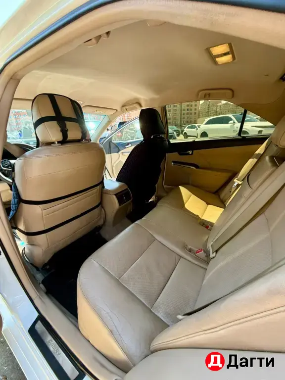 Toyota Camry, 2014 года