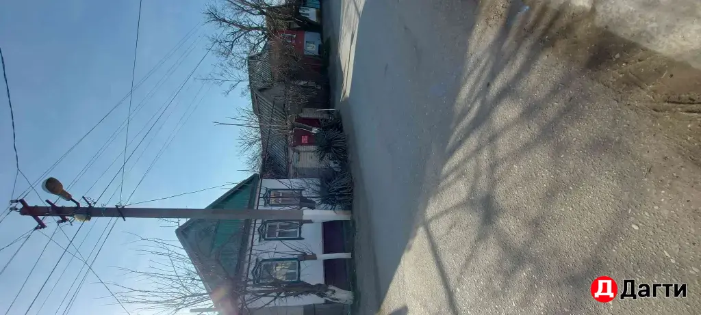 участок с домом