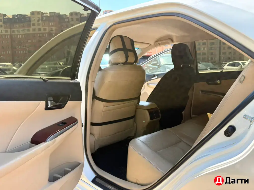 Toyota Camry, 2014 года