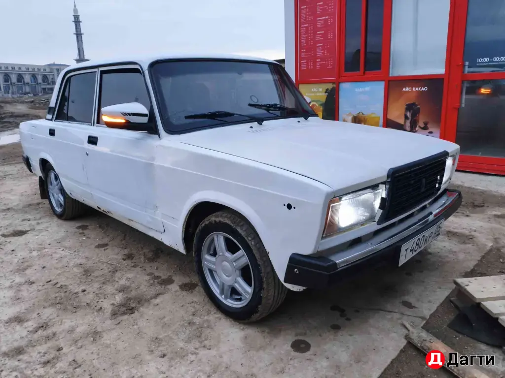 LADA (ВАЗ) 2107, 2005 года