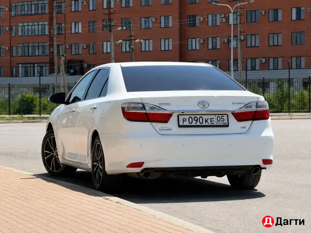 Toyota Camry, 2014 года