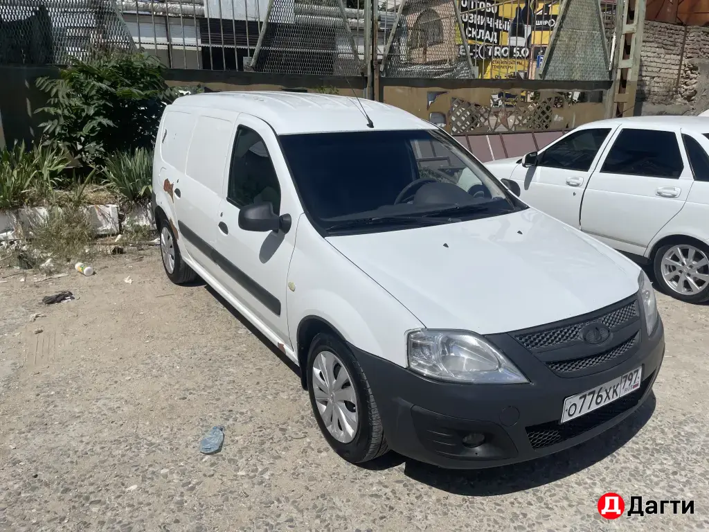LADA (ВАЗ) Largus, 2017 года