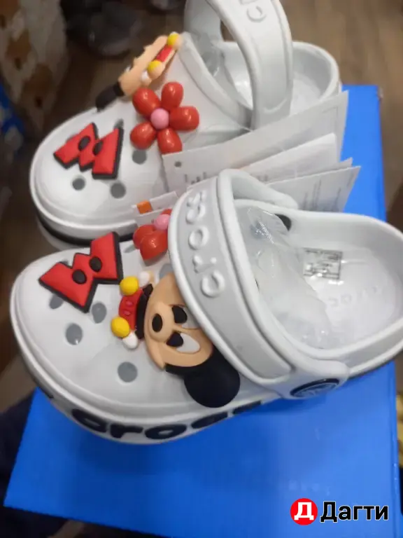 Тапочки Crocs