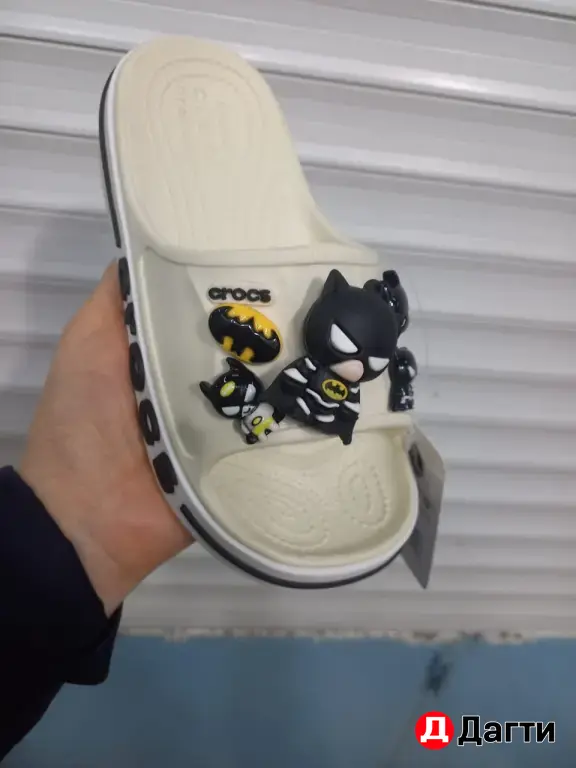 Тапочки Crocs