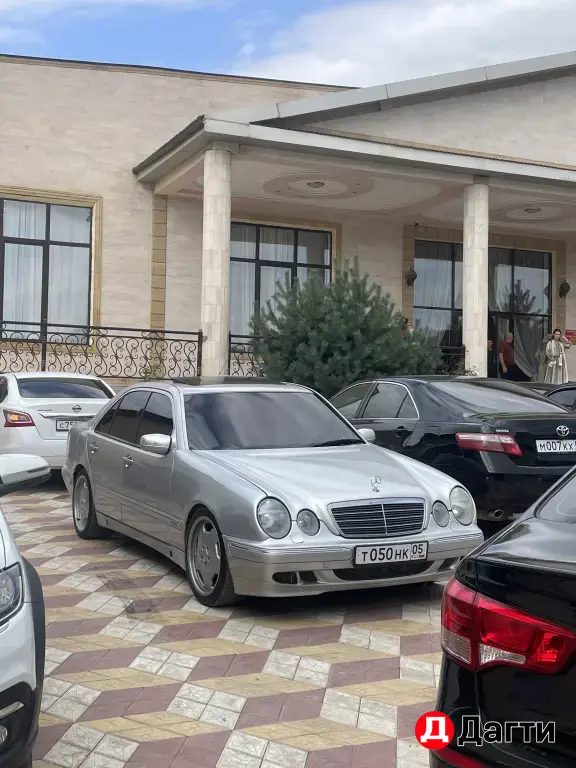 Mercedes-Benz E-Класс, 2000 года