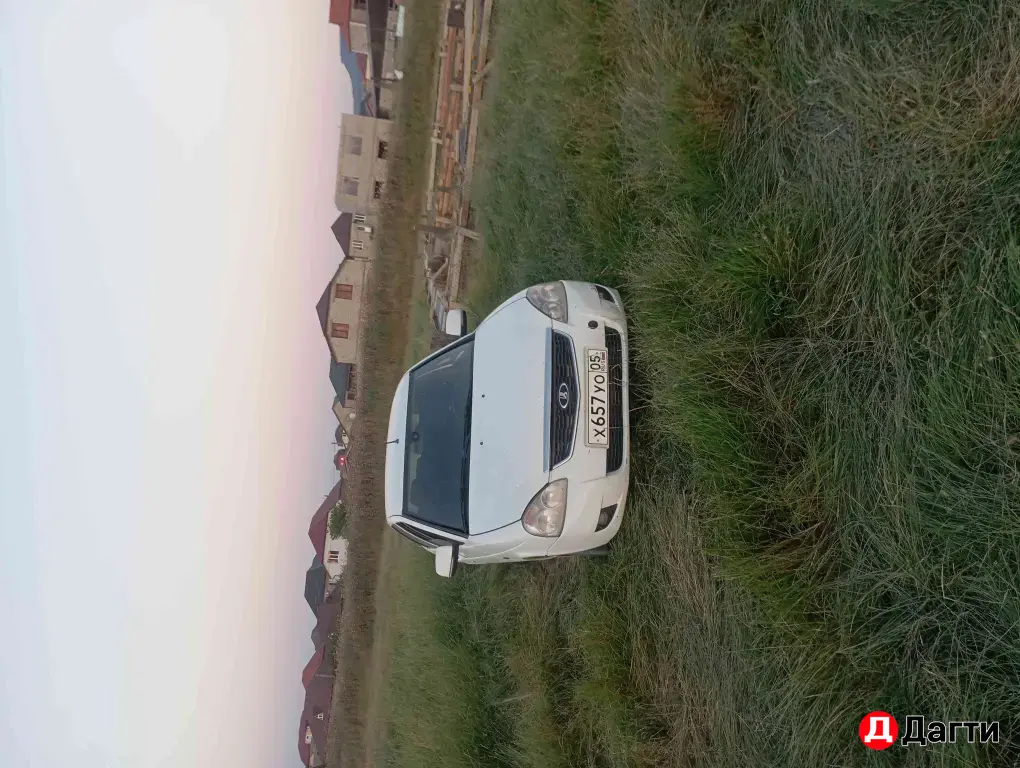LADA (ВАЗ) Priora, 2012 года