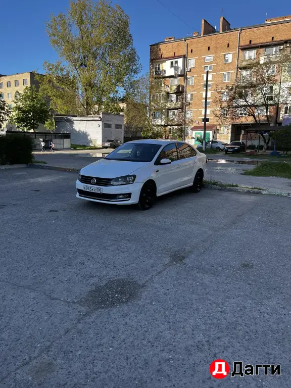 Volkswagen Polo, 2016 года