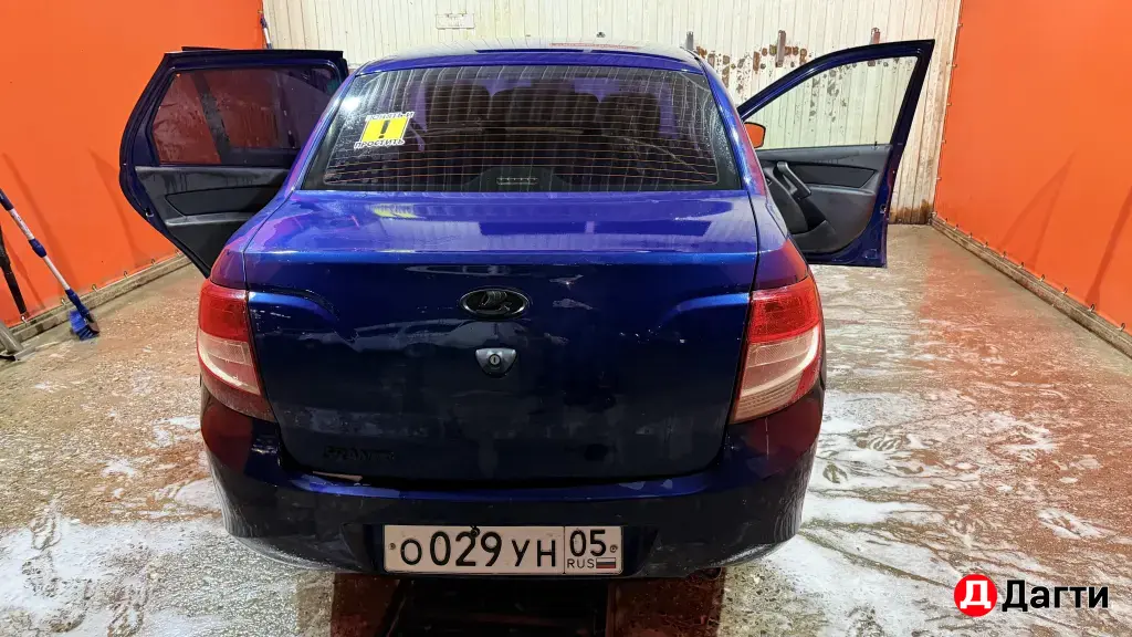 LADA (ВАЗ) Granta, 2013 года