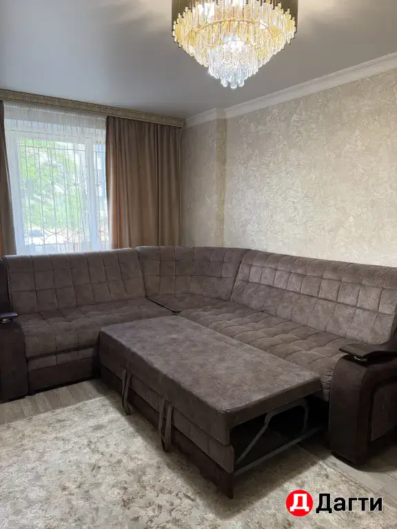 Продается диван.