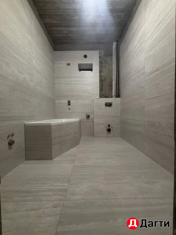 плиточник, кафельщик