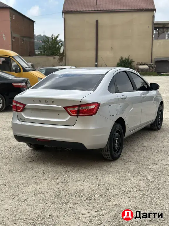 LADA (ВАЗ) Vesta, 2018 года