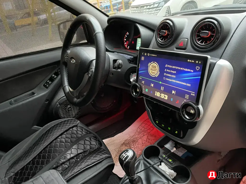 LADA (ВАЗ) Granta, 2013 года