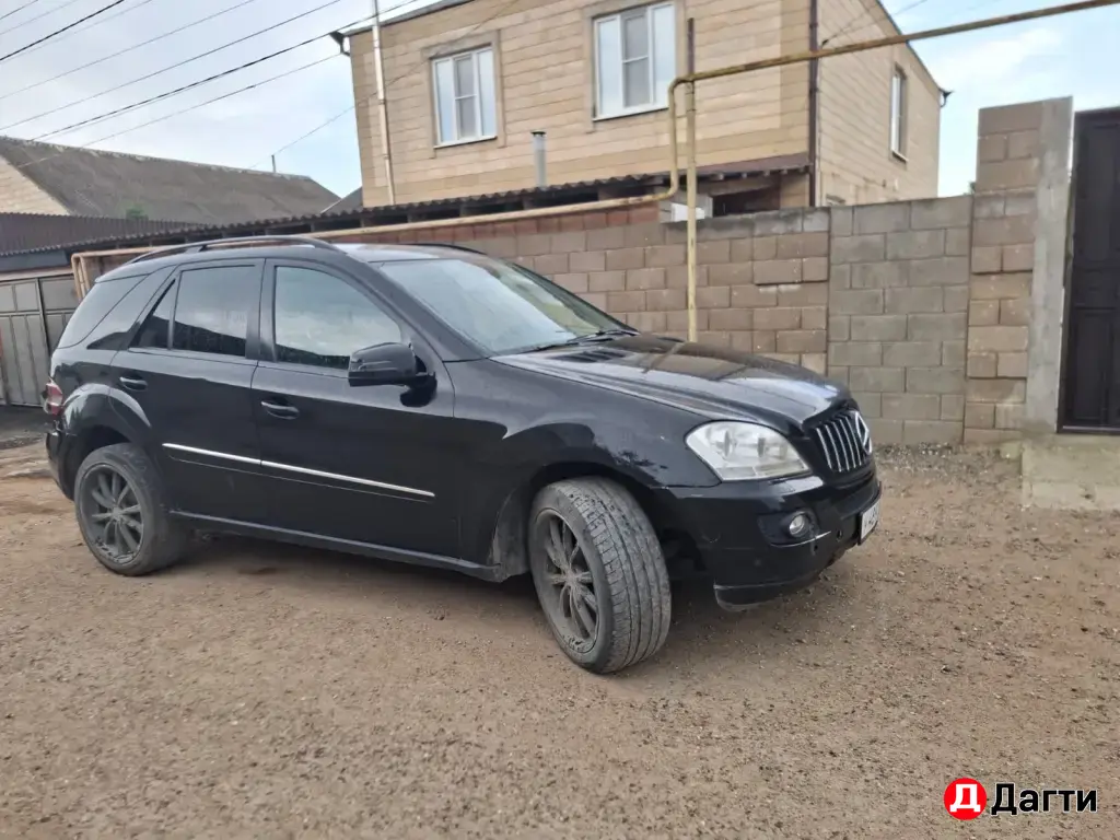 Mercedes-Benz M-Класс, 2006 года