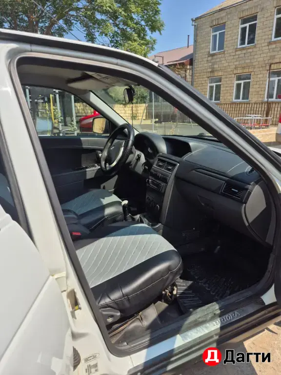 LADA (ВАЗ) Priora, 2017 года
