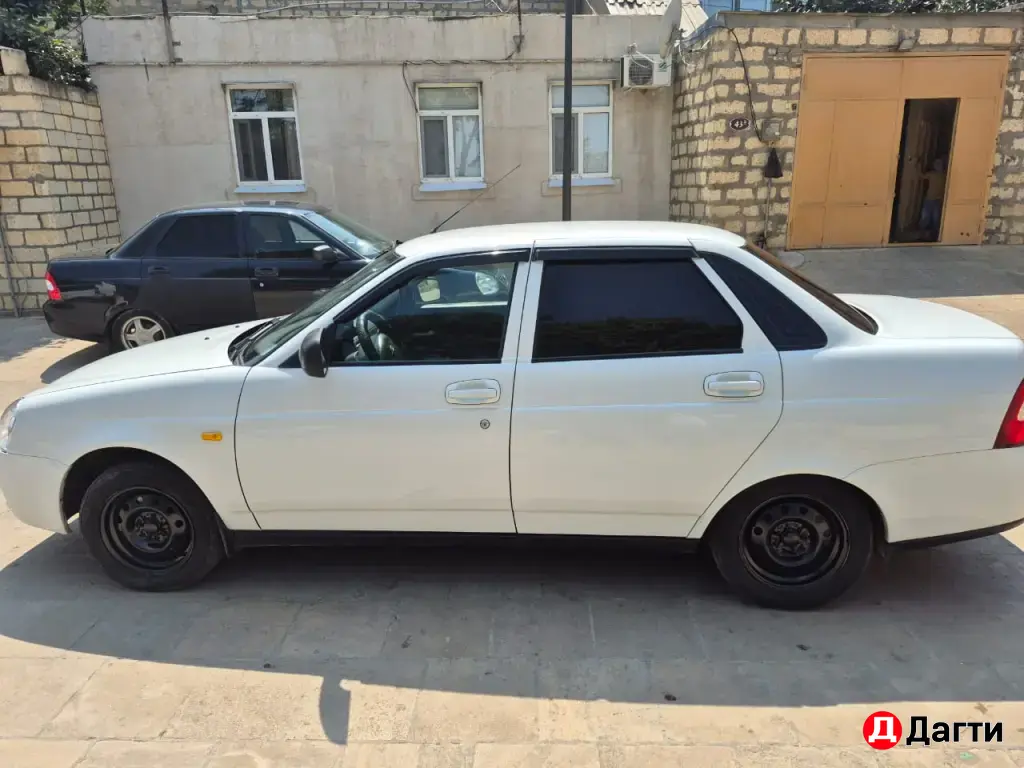 LADA (ВАЗ) Priora, 2017 года