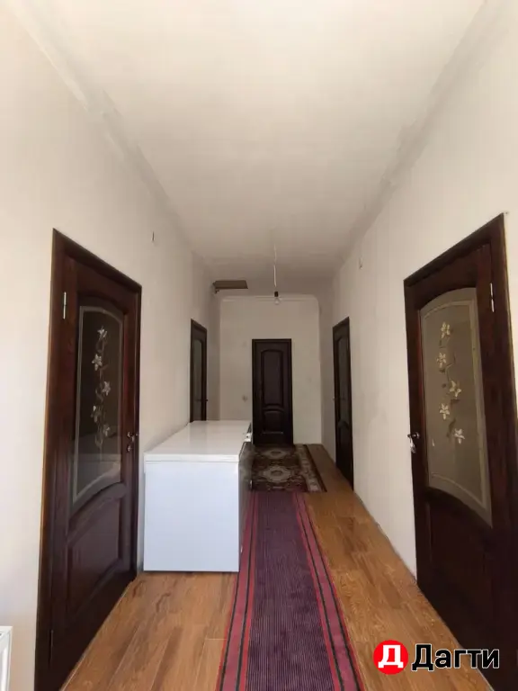 Частный дом в Каспийске, с готовым помещением под коммерцию
