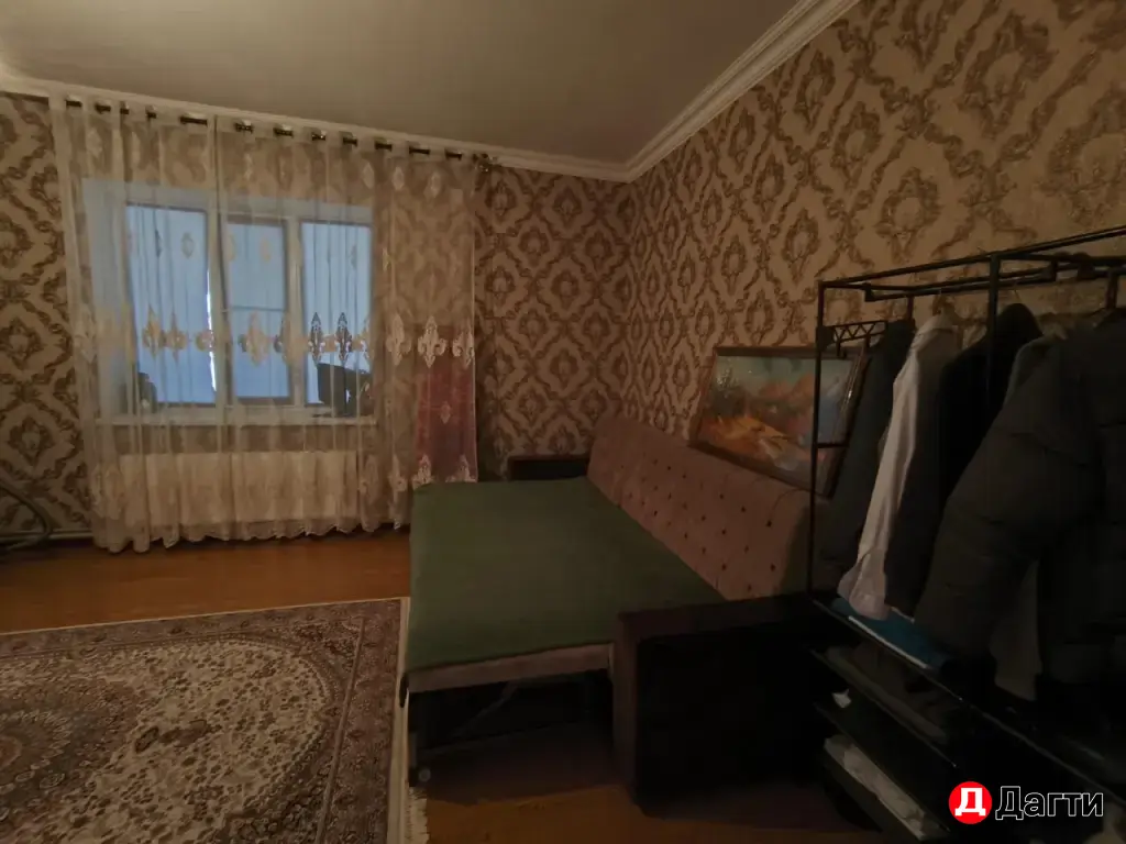 Частный дом в Каспийске, с готовым помещением под коммерцию