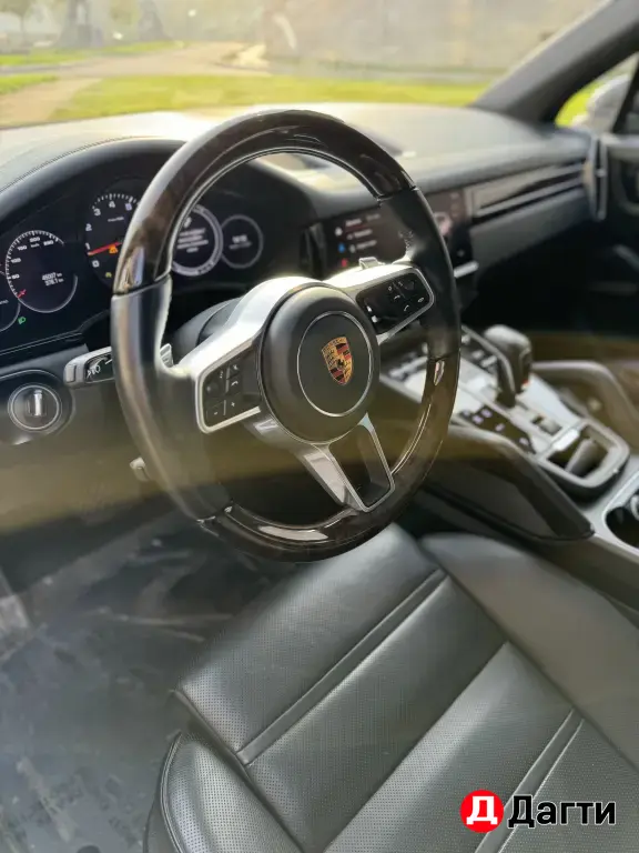 Porsche Cayenne, 2022 года