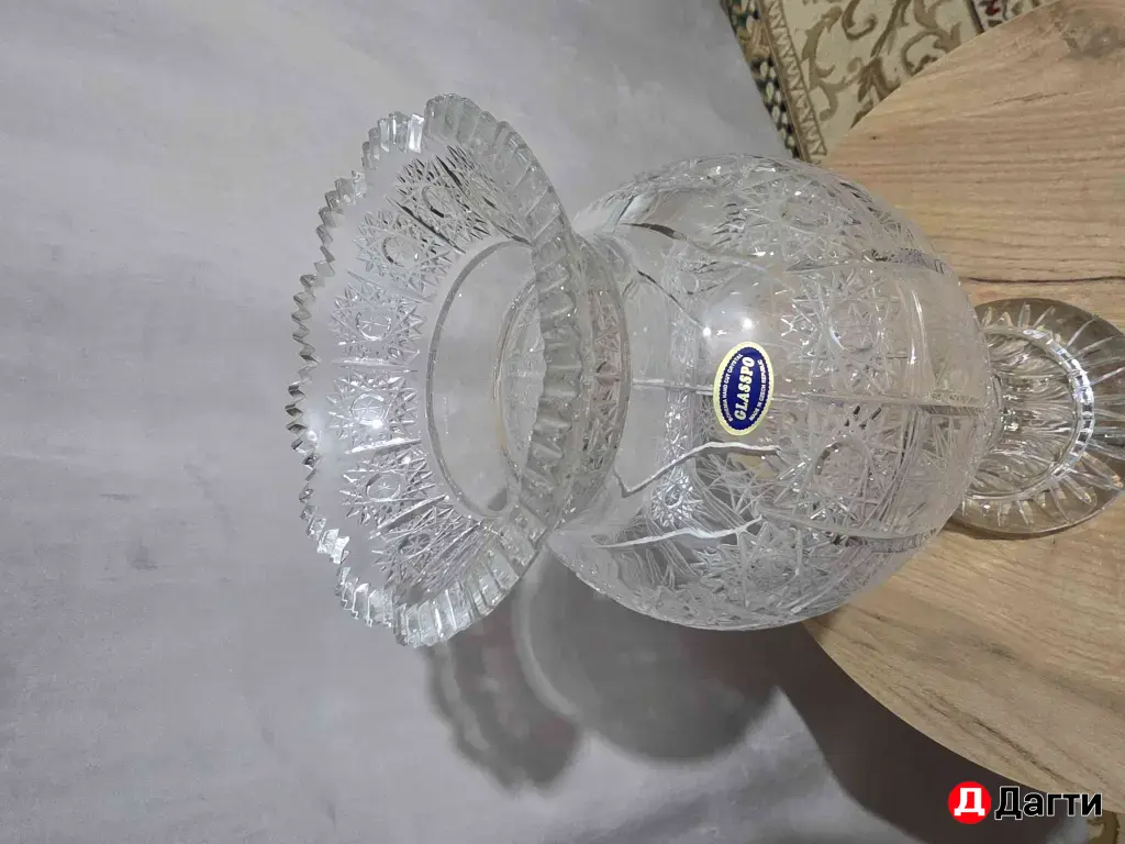 Ваза для цветов хрустальная Чехия