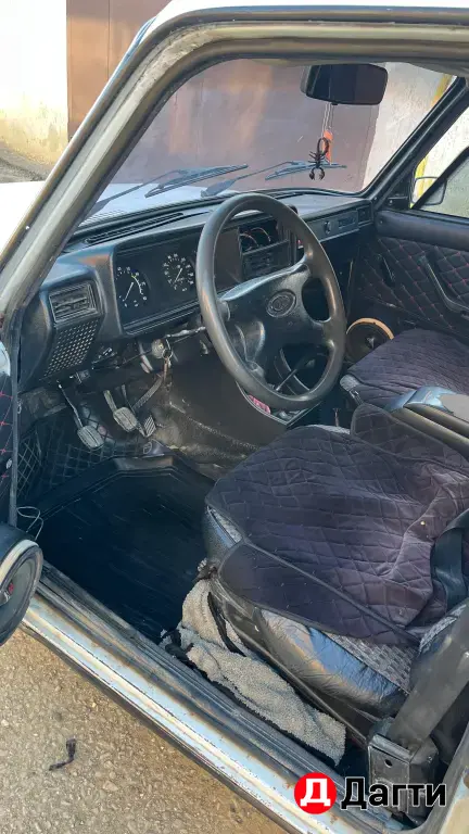 LADA (ВАЗ) 2107, 2004 года