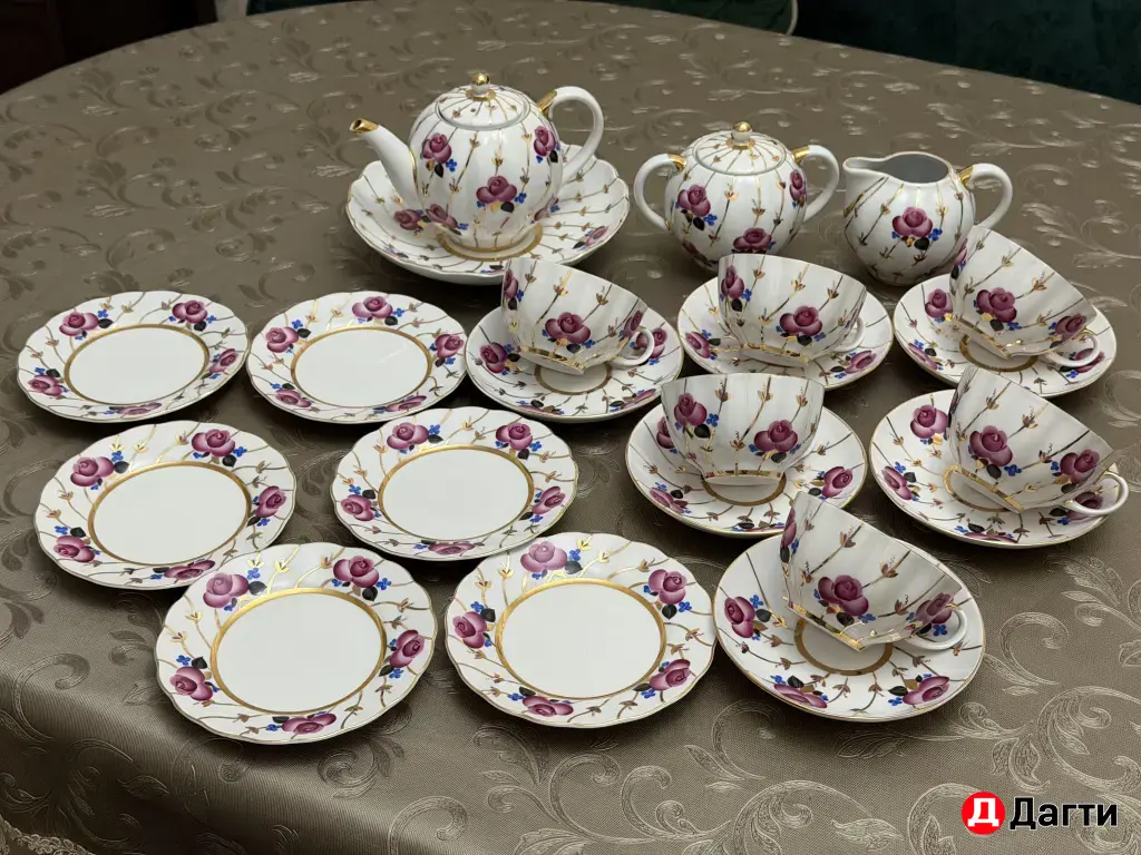 Ленинградский фарфоровый завод