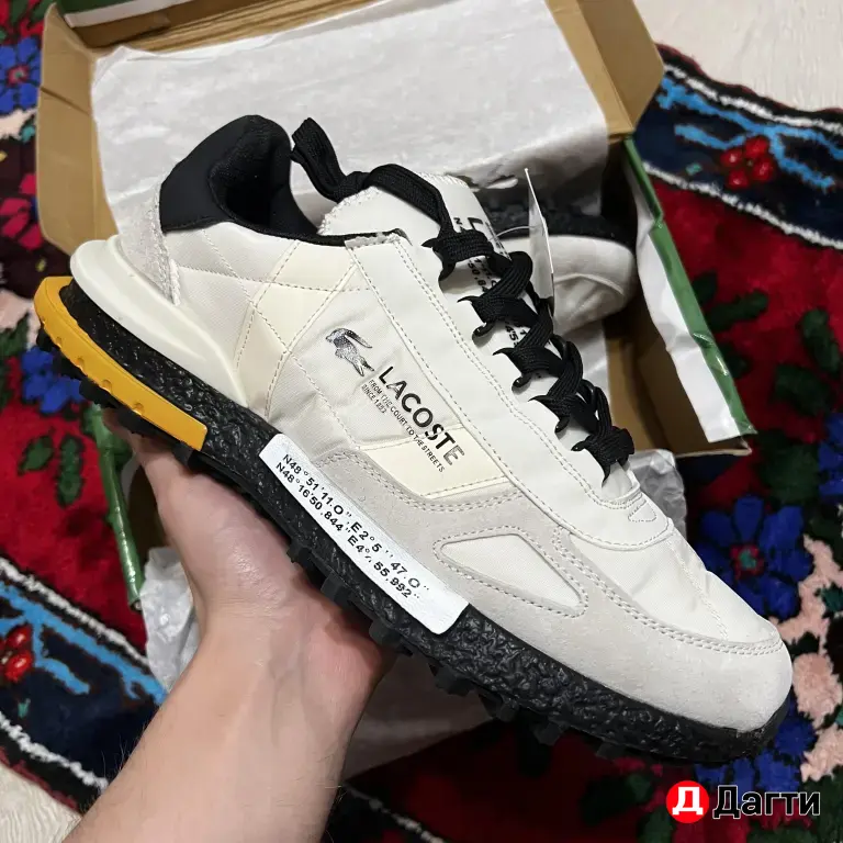 Кроссовки мужские Lacoste
