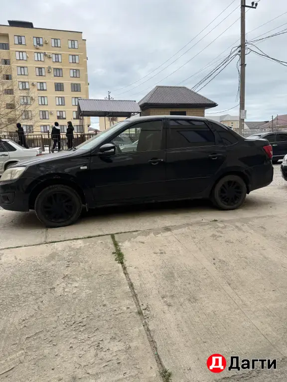 LADA (ВАЗ) Granta, 2013 года