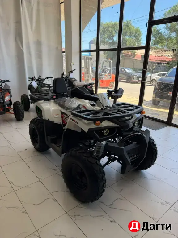 Квадроцикл 200 кубов ATV