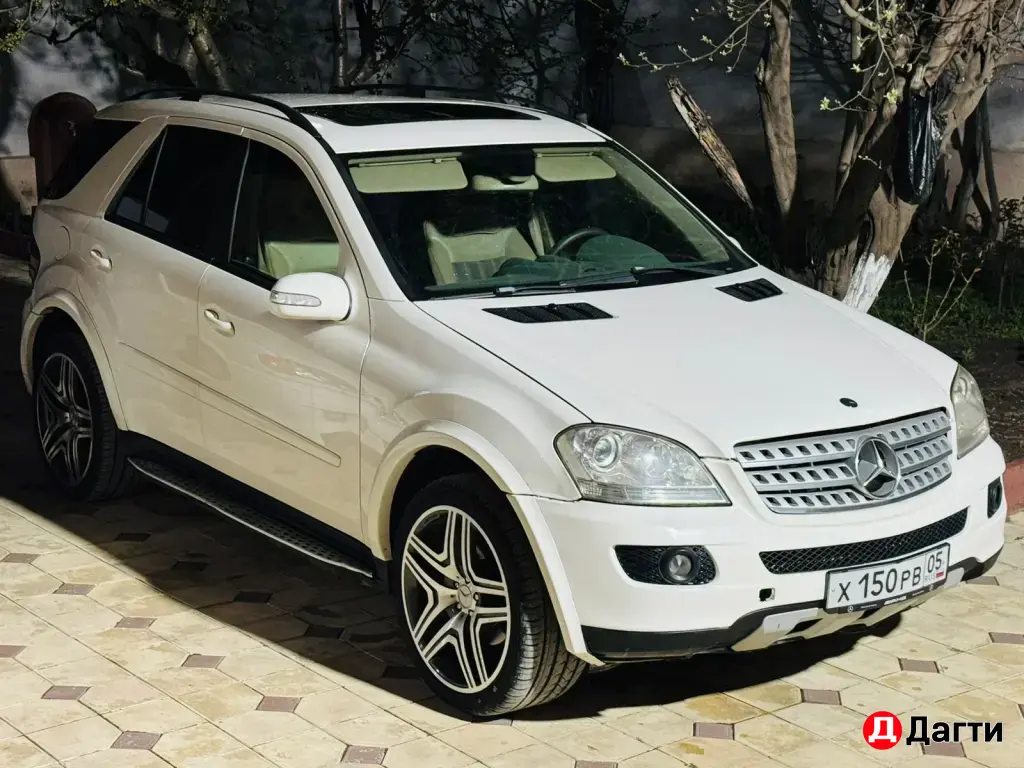 Mercedes-Benz M-Класс, 2005 года