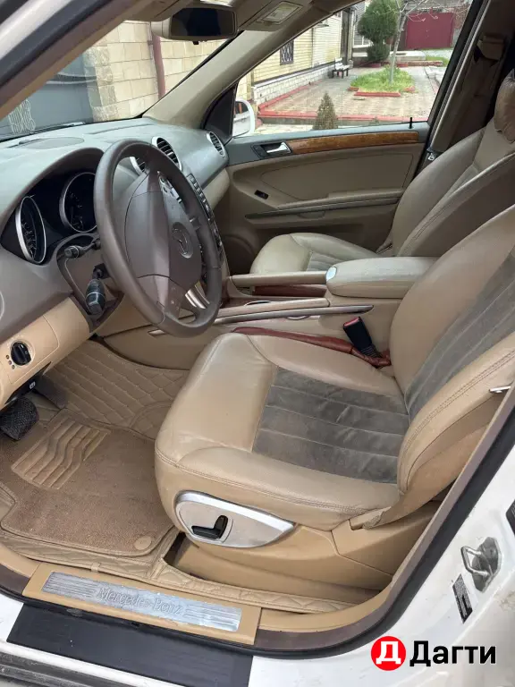 Mercedes-Benz M-Класс, 2005 года