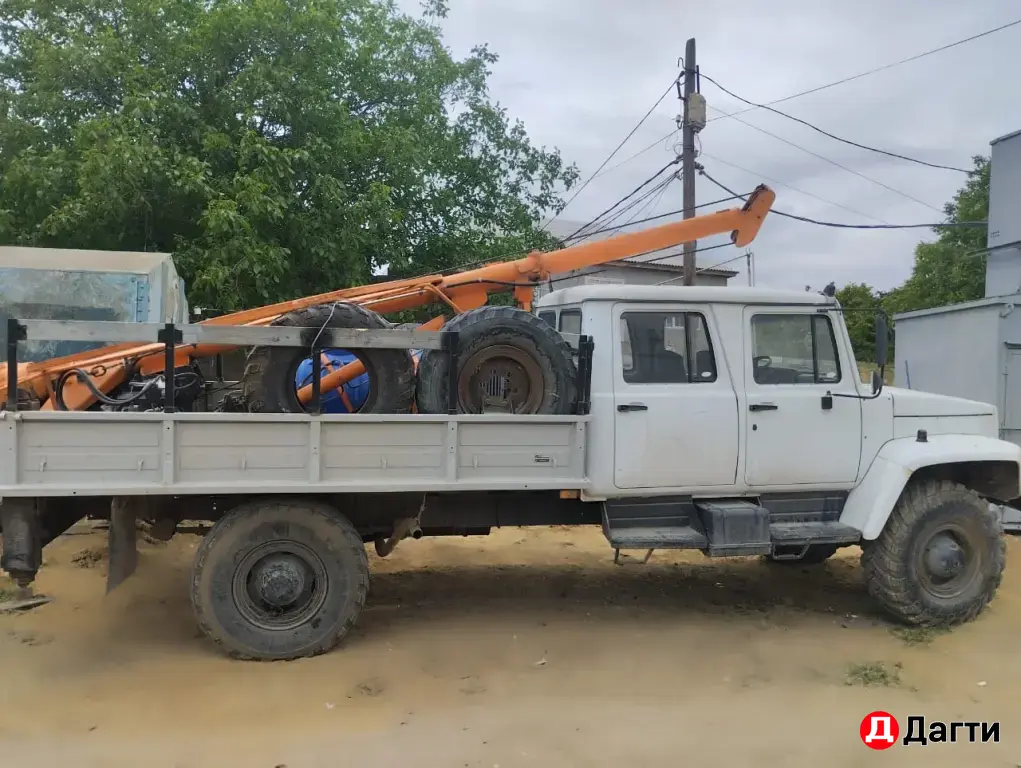 Ямобур на базе Газ