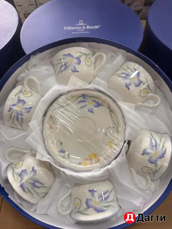 чайный набор и кружки