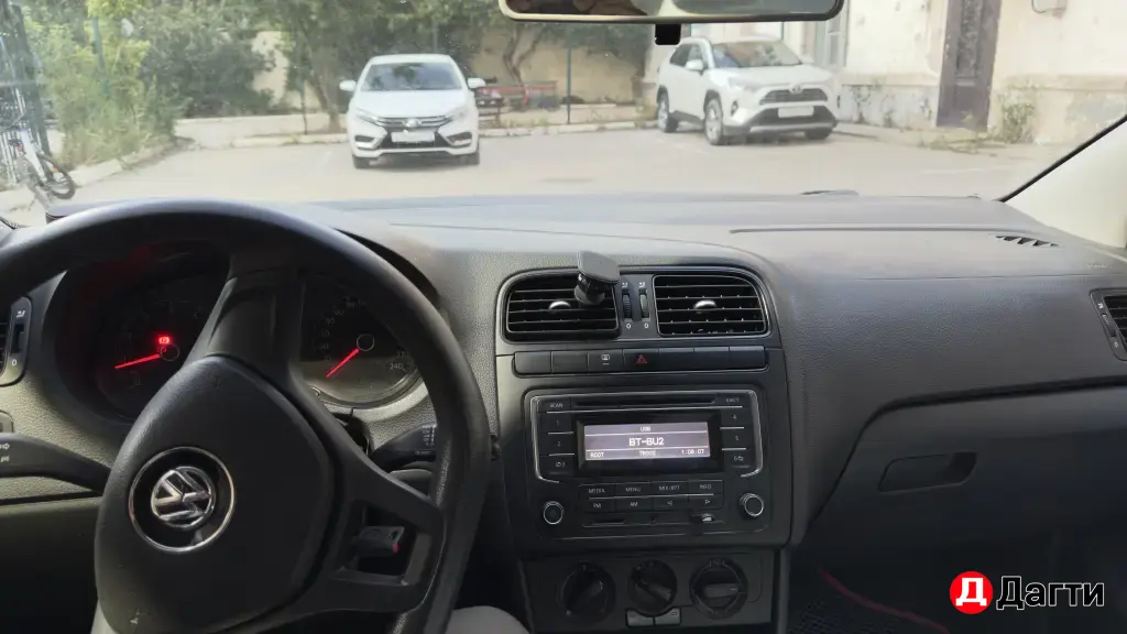 Volkswagen Polo, 2016 года