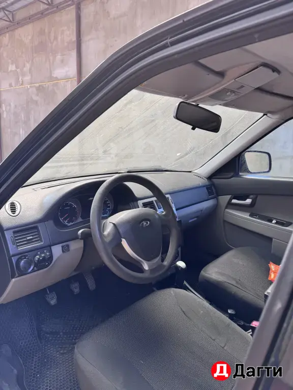 LADA (ВАЗ) Priora, 2013 года