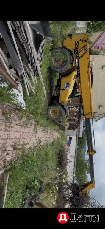 телескопический погрузчик