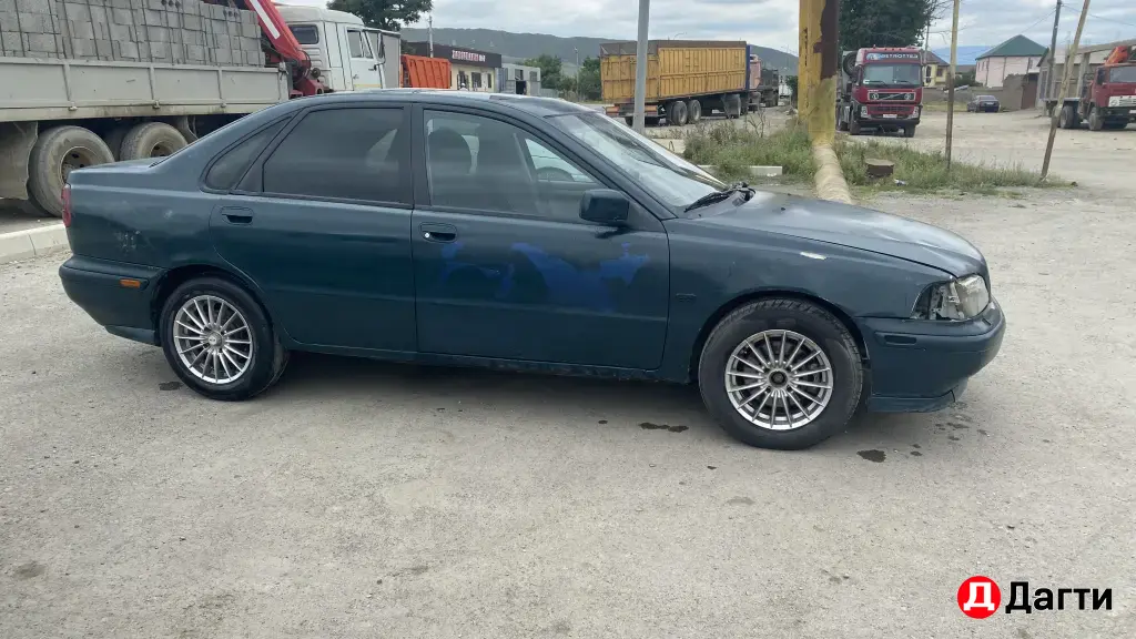 Volvo S40, 1997 года