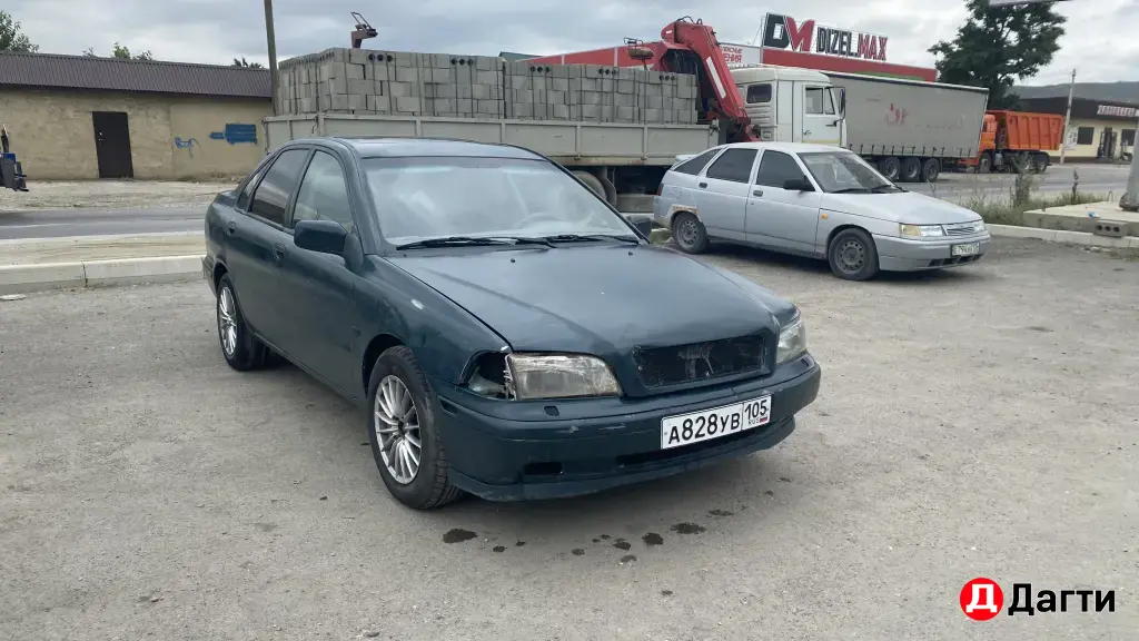 Volvo S40, 1997 года