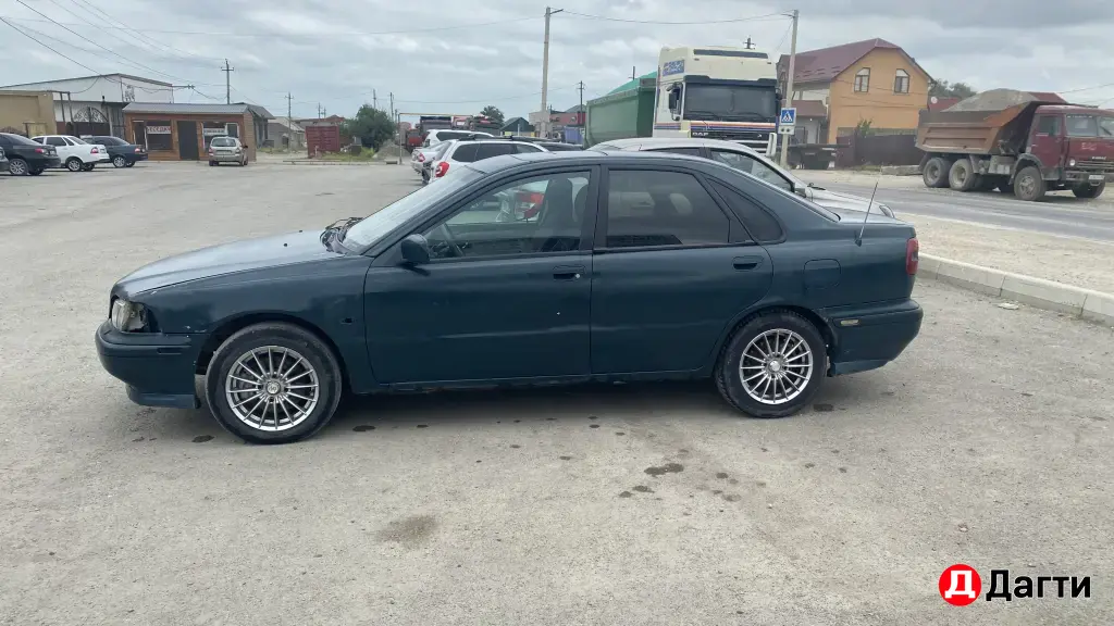 Volvo S40, 1997 года