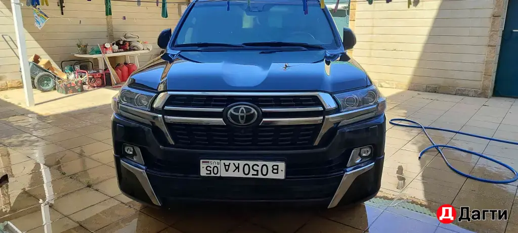 Toyota Land Cruiser, 2021 года