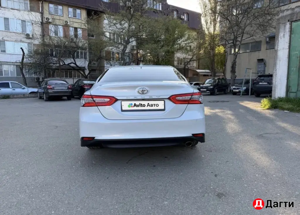 Toyota Camry, 2020 года