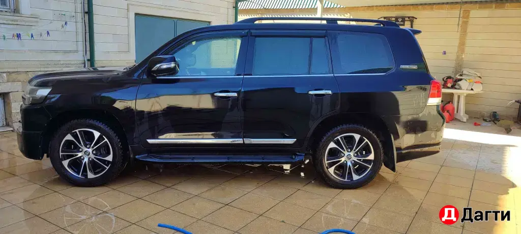 Toyota Land Cruiser, 2021 года