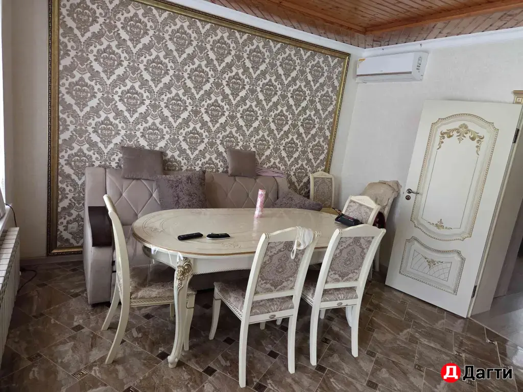 дом, дача,возле моря