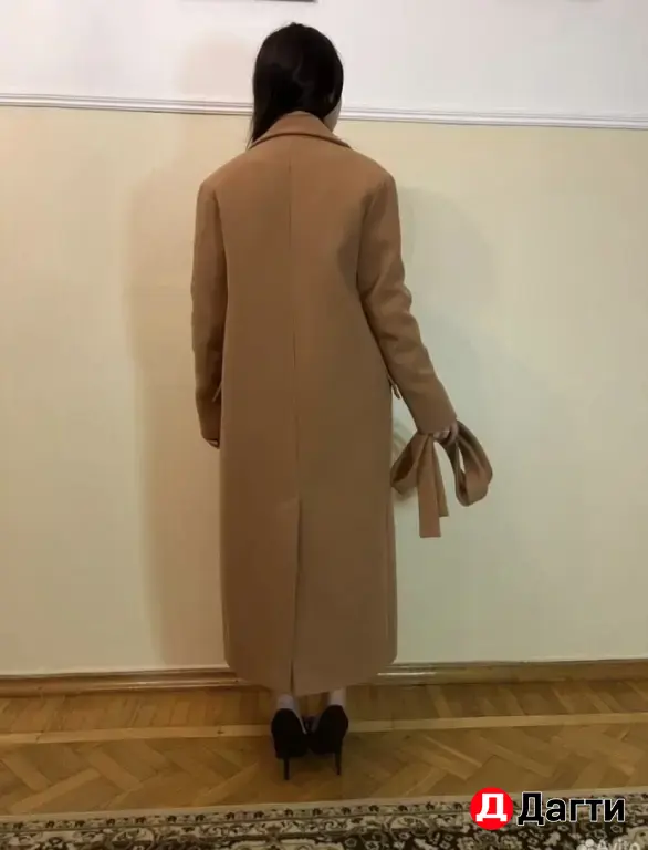 Пальто демисезонное