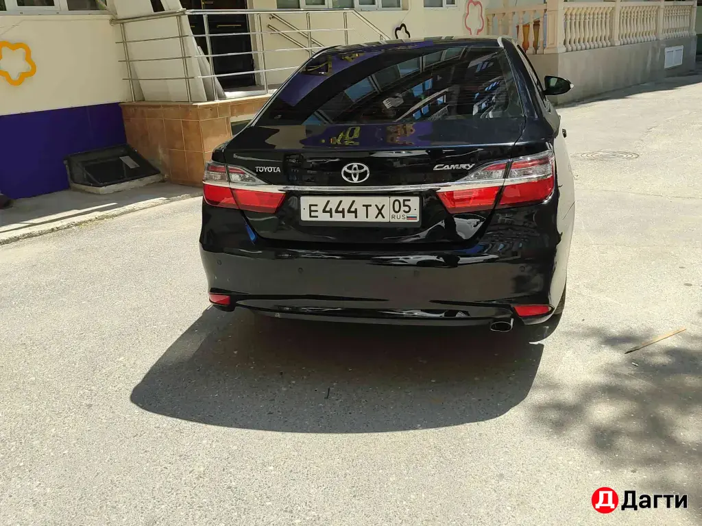 Toyota Camry, 2015 года