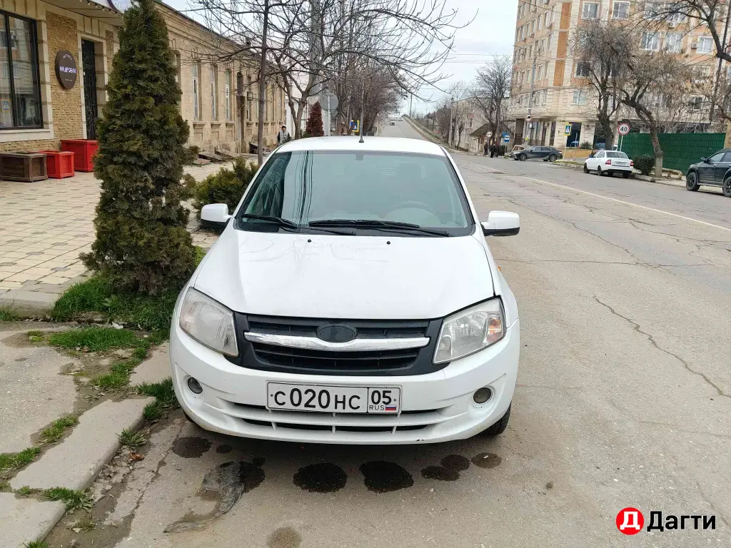 LADA (ВАЗ) Granta, 2013 года