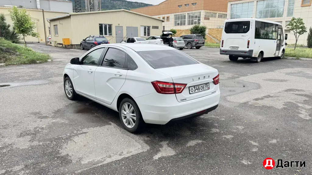 LADA (ВАЗ) Vesta, 2018 года