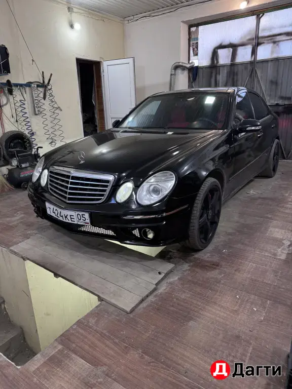 Mercedes-Benz E-Класс, 2008 года