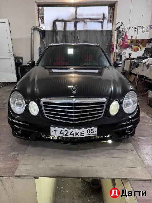 Mercedes-Benz E-Класс, 2008 года